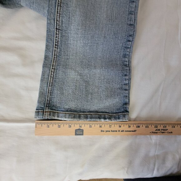 Bongo Jeans Faded Blue Low Rise Flirty Boot Cut Size 13 Womens Juniors - Picture 9 of 15